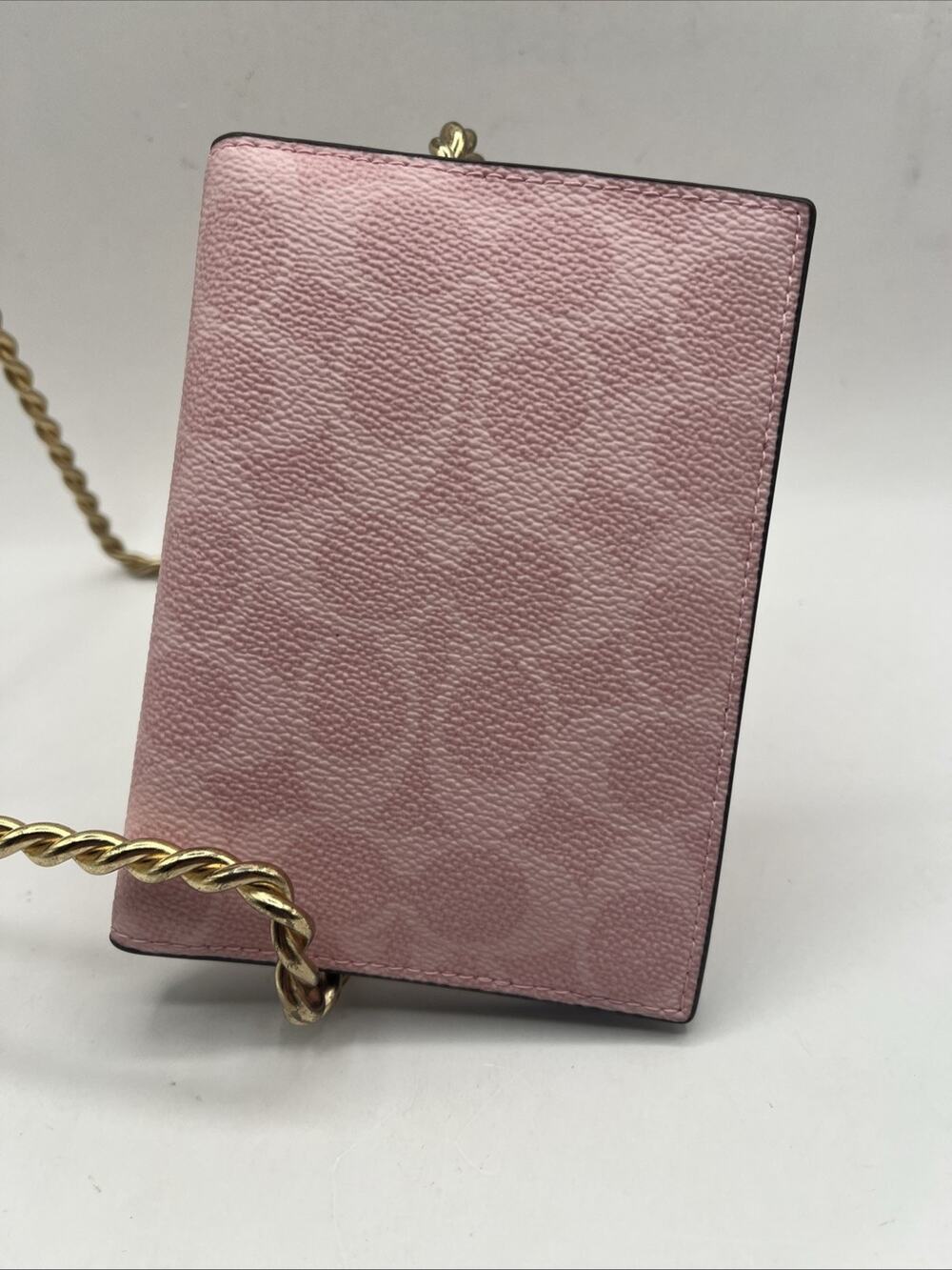 New Coach CW170 Signature Passport Card Case Powder Pink
